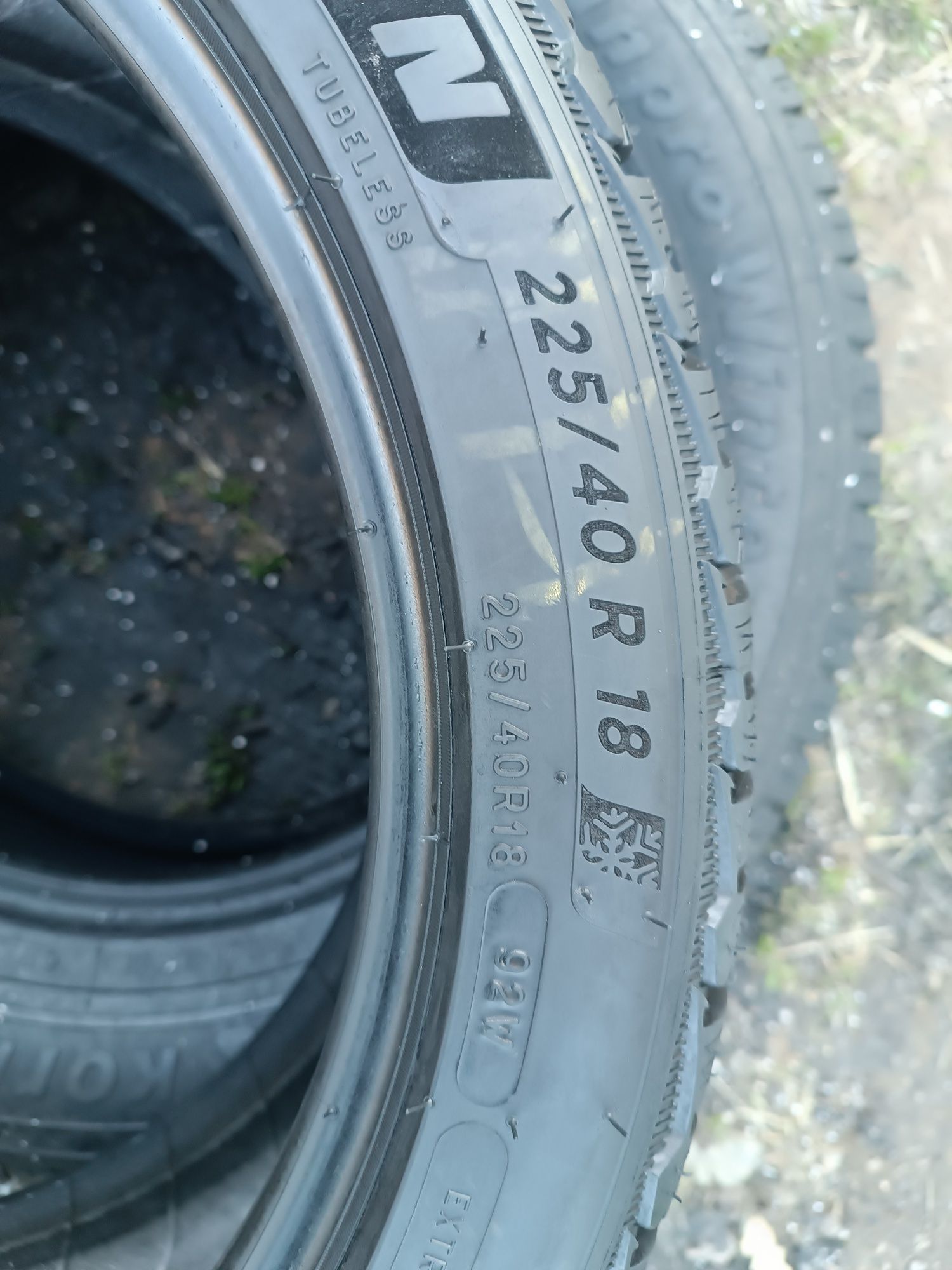 Sprzedam Oponę pojedyńczą Michelin 225/40 r18