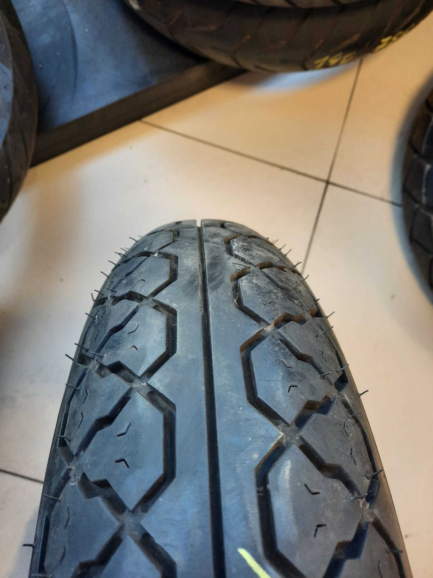 Opona motocyklowa 140/80R15 Metzeler