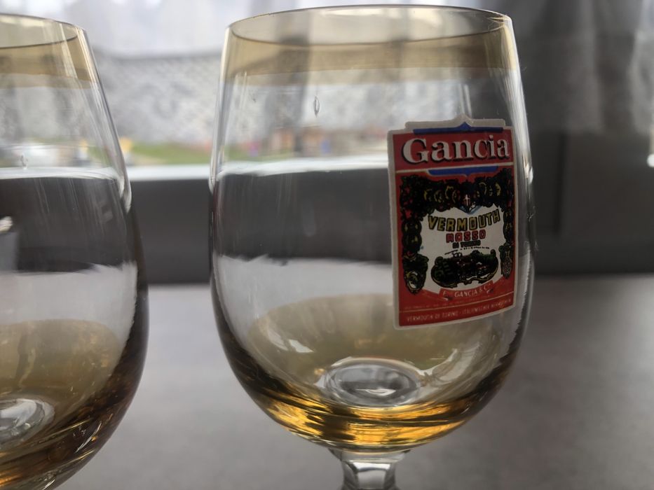 Kieliszki do wina PRL