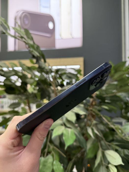 iPhone 15 Pro Max 256GB Blue Titanium