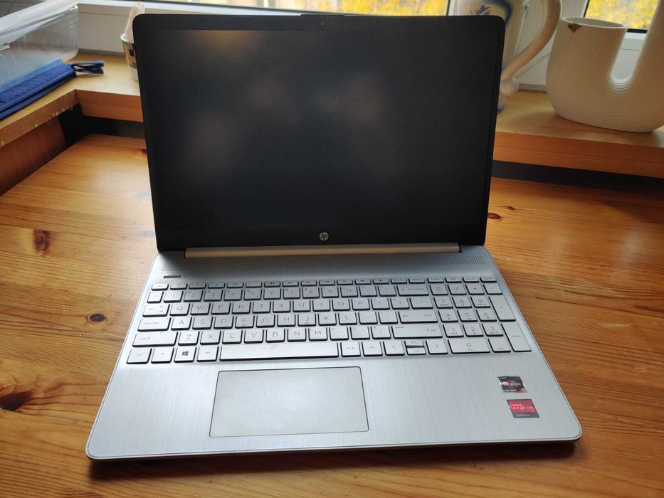 Laptop HP 15s AMD Ryzen 5 4500U, 8GB RAM, 500GB SSD, 15.6 cali, FHD