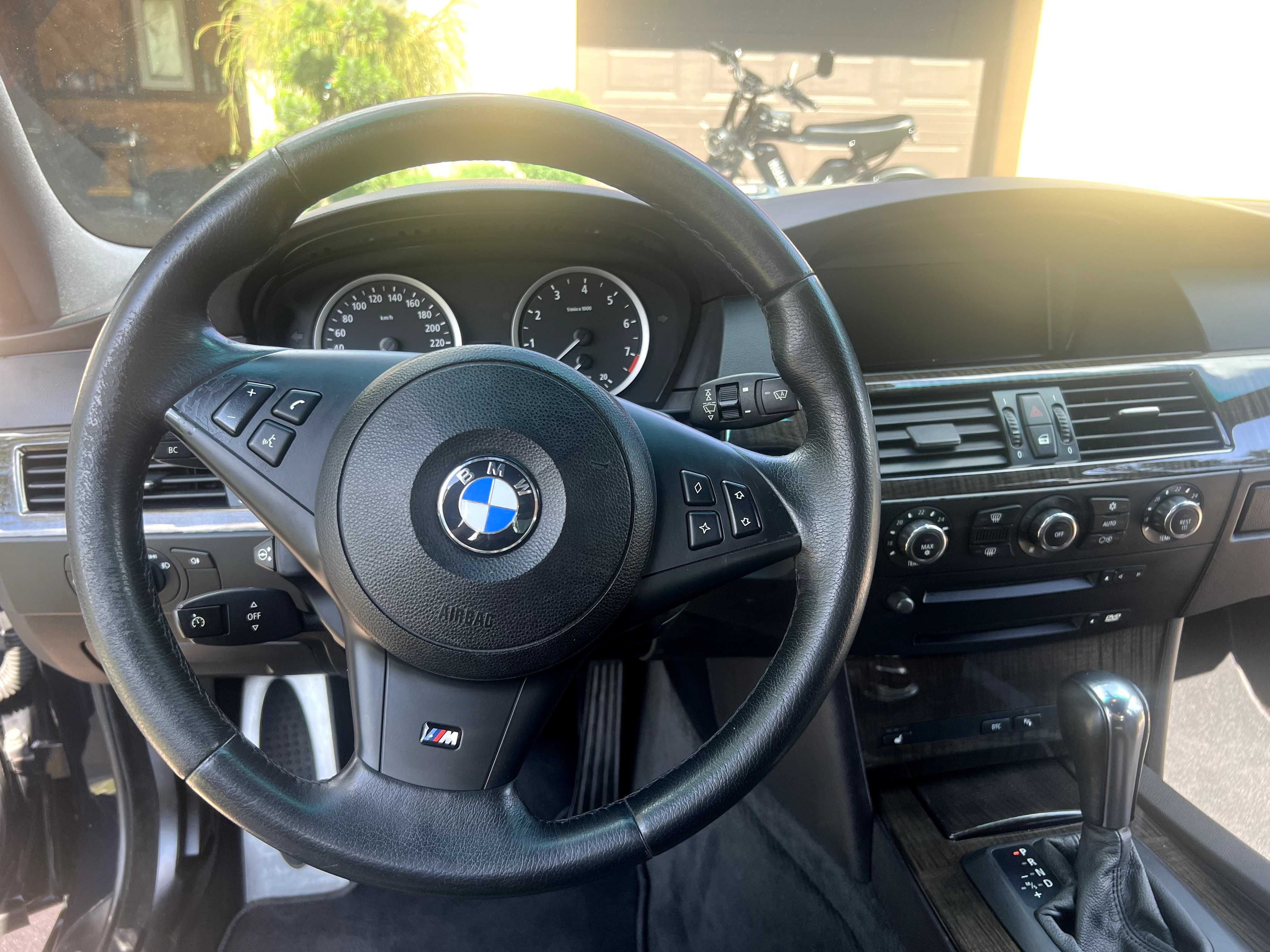 BMW E60 530i 2006r AUT.