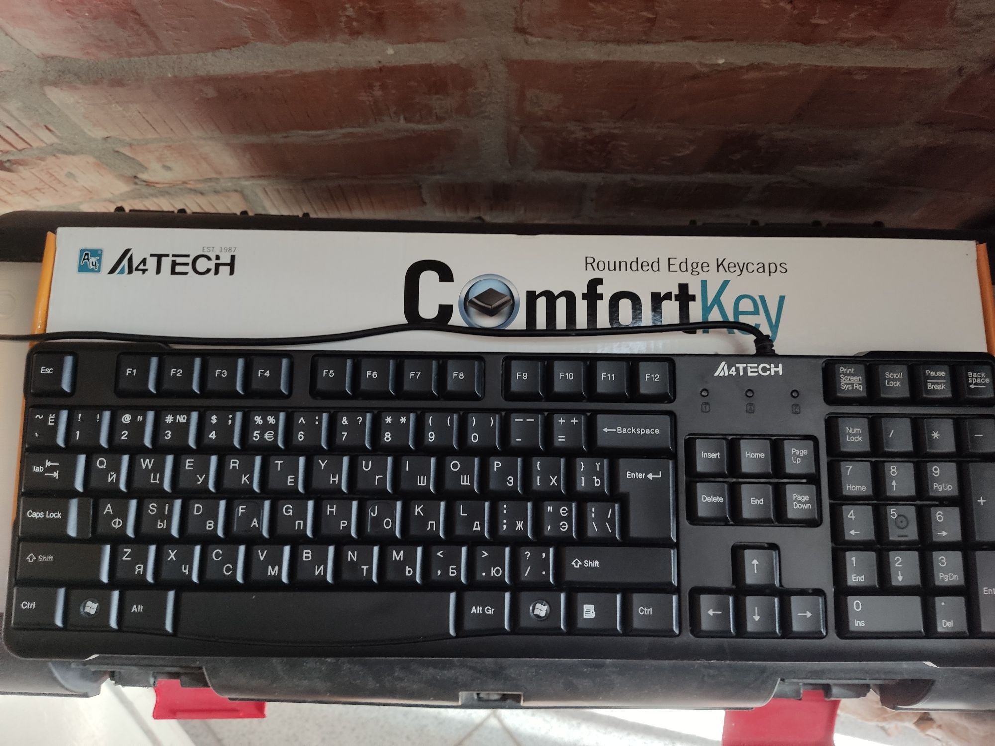 Клавиатура A4Tech, мышь