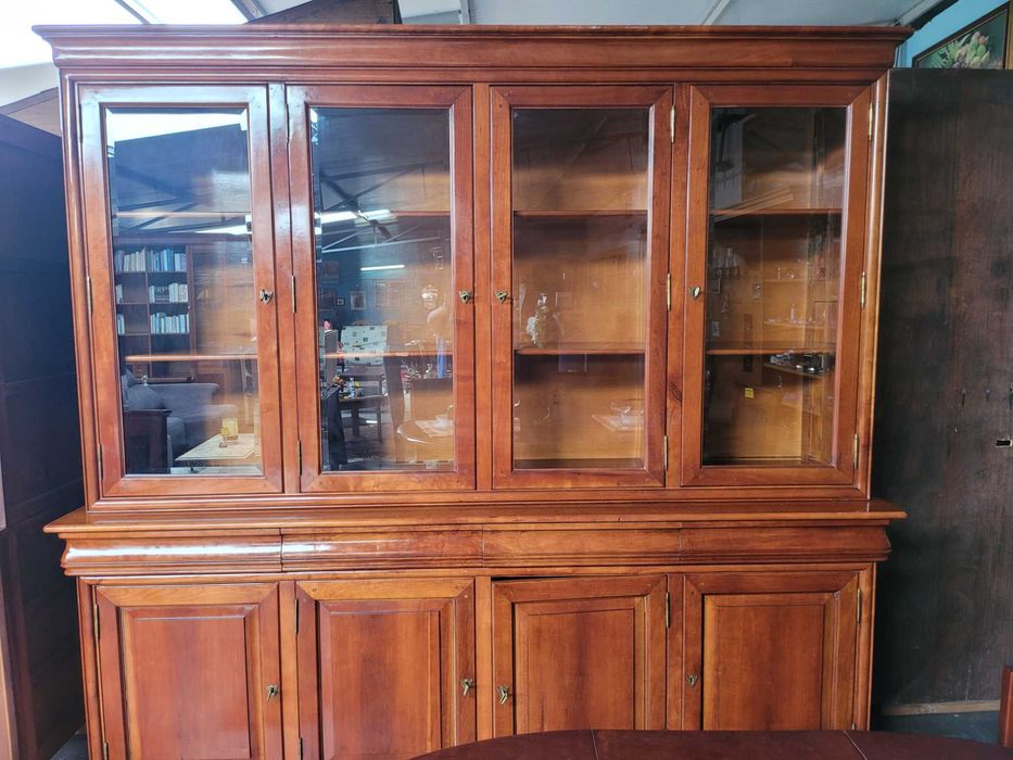 Móvel de sala ou escritório em madeira maciça - Bom estado geral