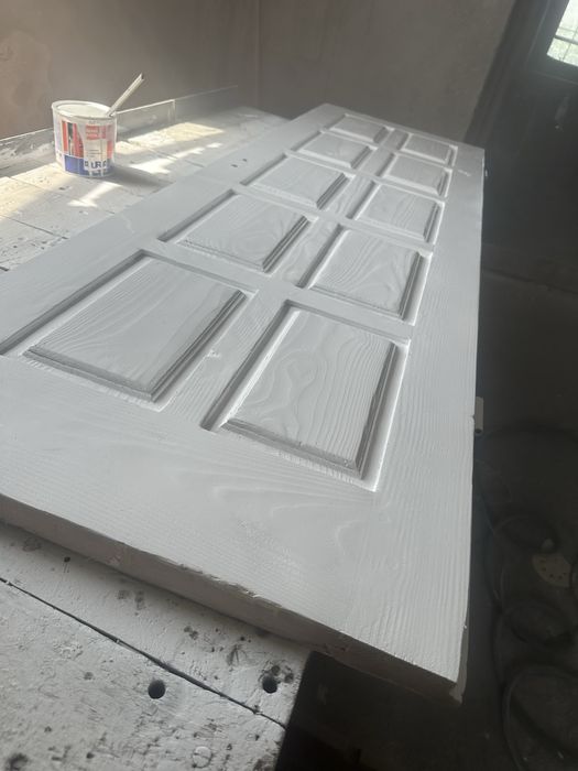 Реставрація та фарбування меблів