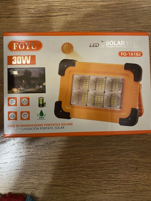светильник FOYU FO-TA162 30W + power bank  с солнечной панелью