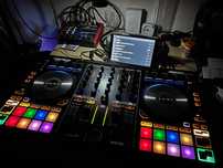 Konsola ddj DJ Reloop Mixon 4 SX2 + oryg. decksaver wart 320zl