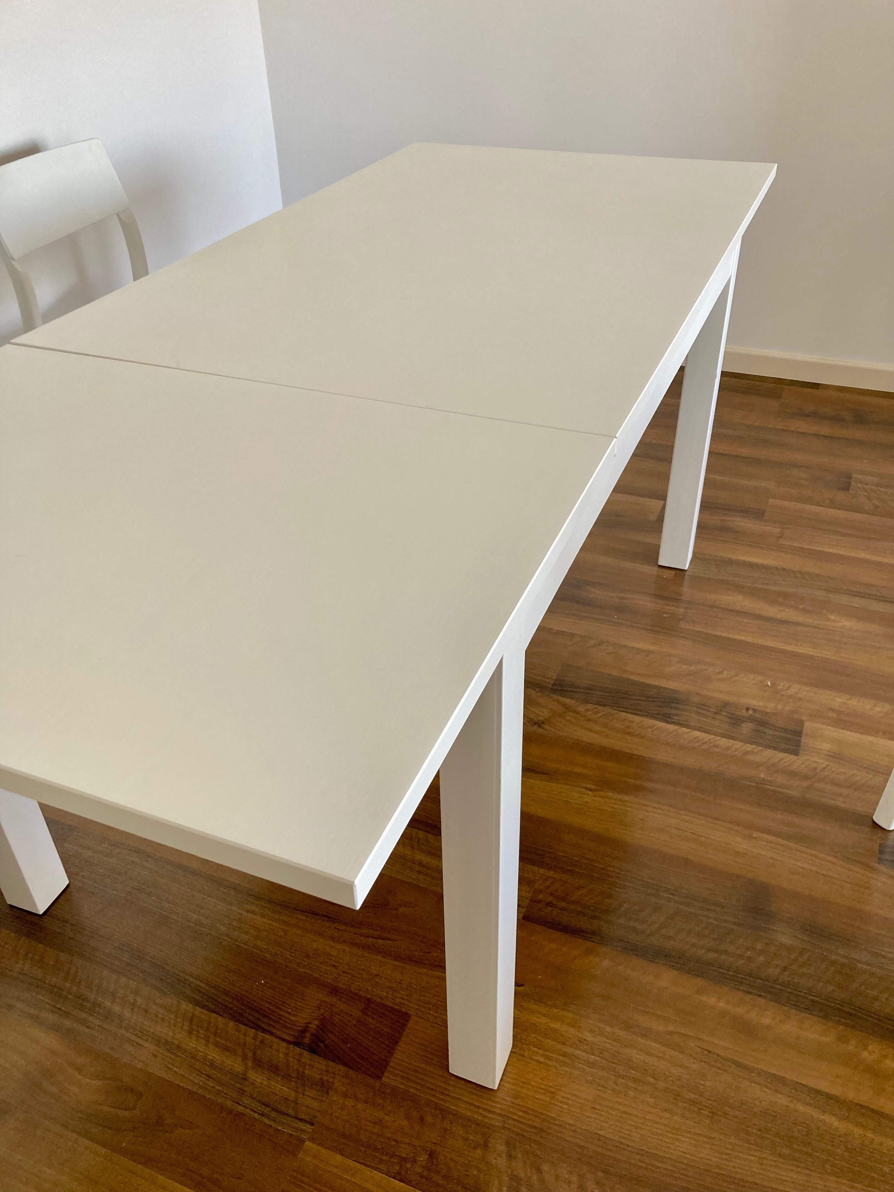 Mesa IKEA extensível branca