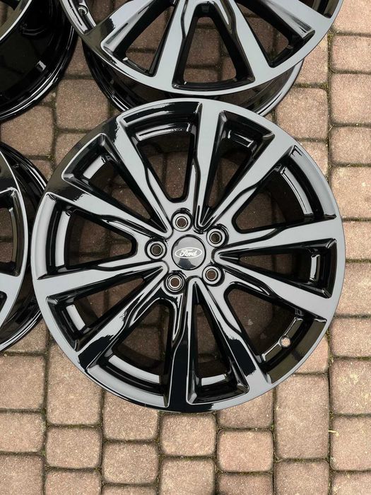 Oryginalne alufelgi Ford 5x108 18 Czujnik Kuga ST CZARNE