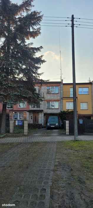 Dom Szeregowy 213 mk położony przy ul. Strzeszyńskiej - Podolany