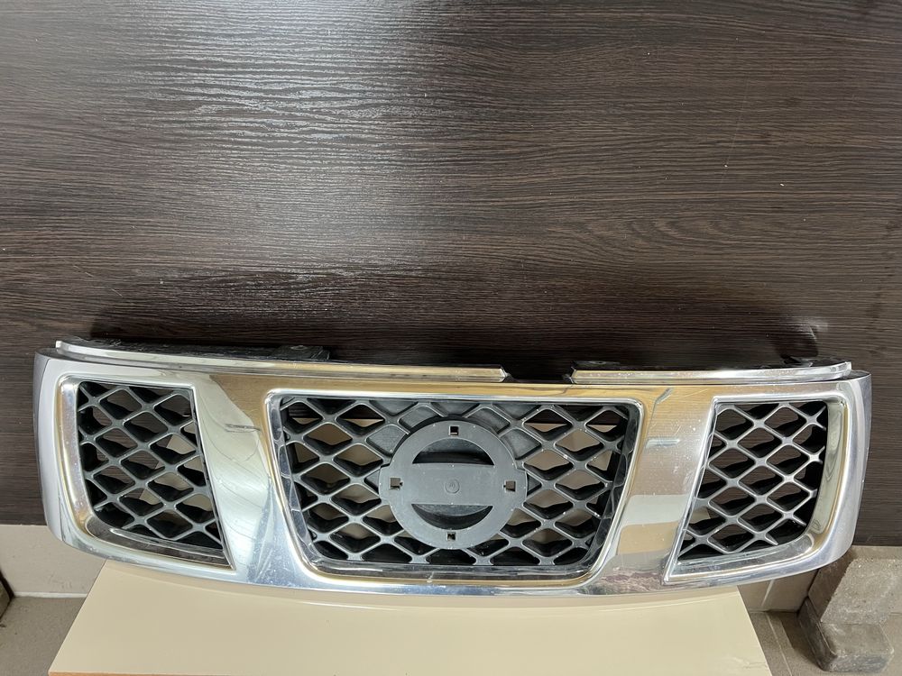 Решітка радіатора ніссан патрол, nissan patrol Y61