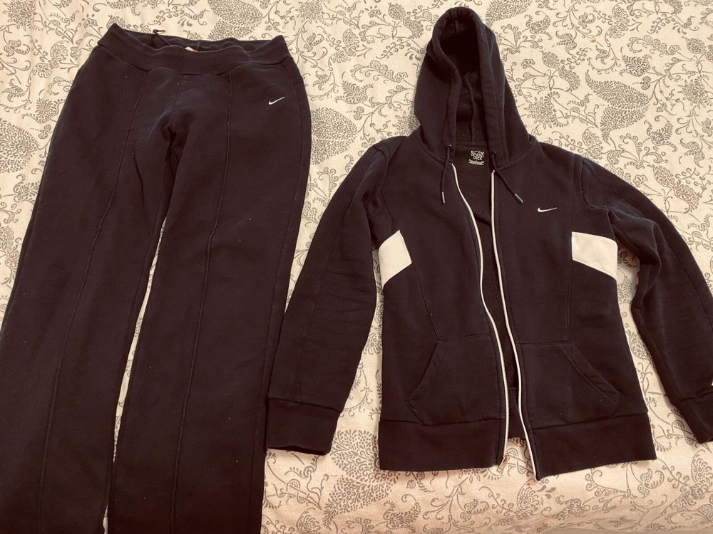 Костюм спортивный  Nike тёплый