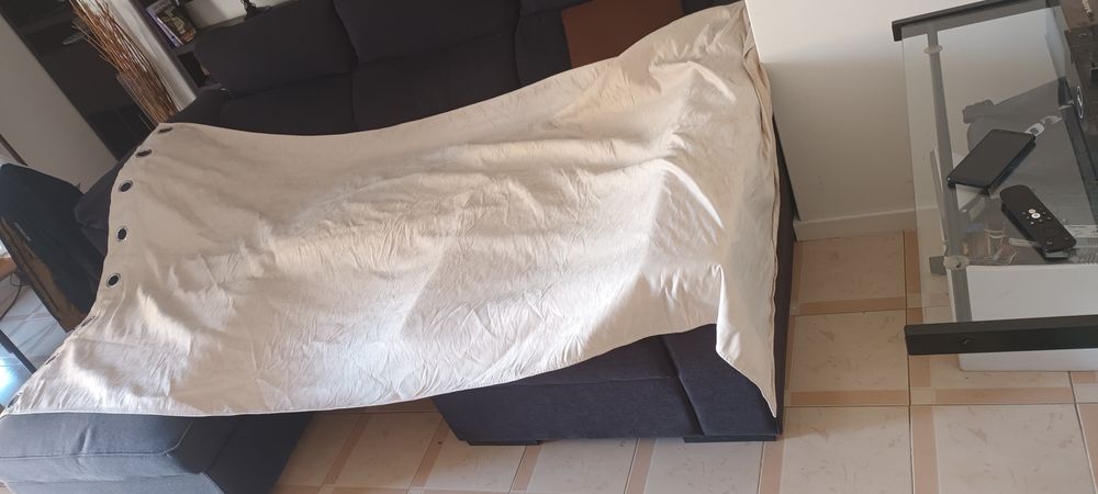 8 Cortinas grandes e cortinas rendilhadas