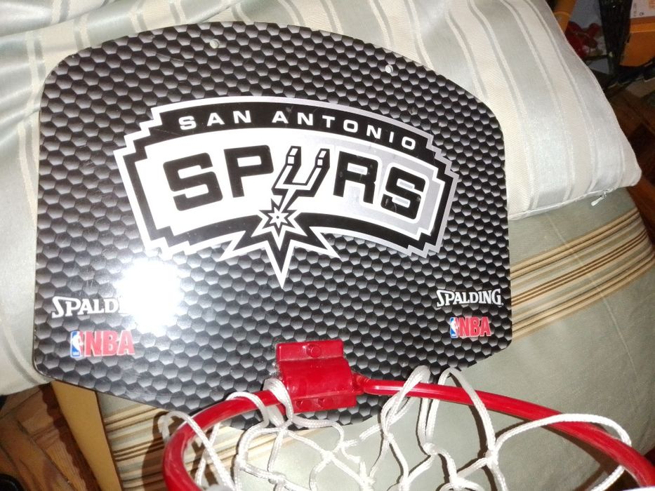 Sinks? Triple? Or single? Mini NBA S.A. Spurs Hoop 10E - Racket 15E - From 2E64285987929347121