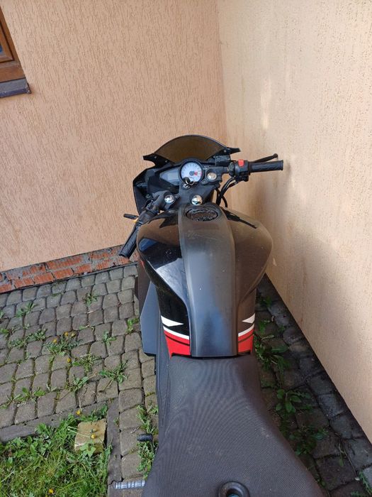 Продам мотоцикл Viper R1