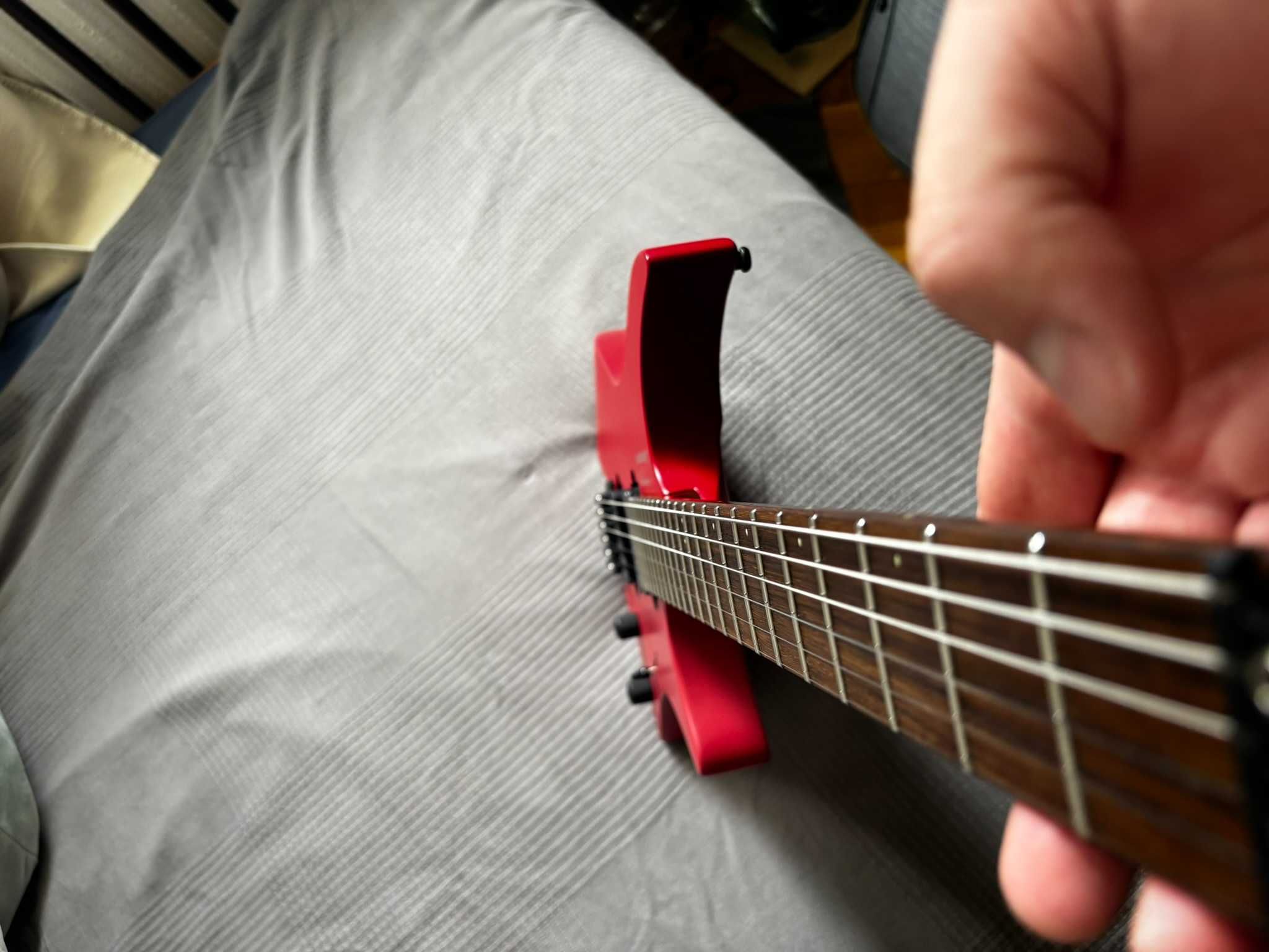 Headless Gitara Strandber Boden Essential Astro Dust