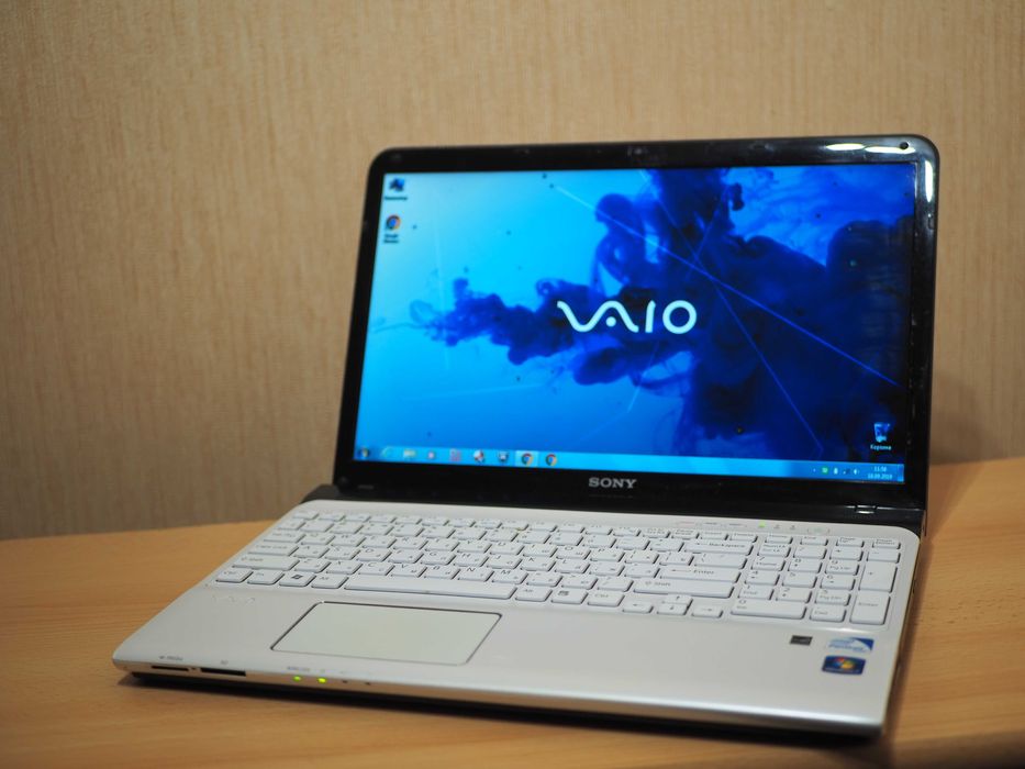Ноутбук Sony VAIO RAM Intel Pentium B970 В ідеальному стані - як новий