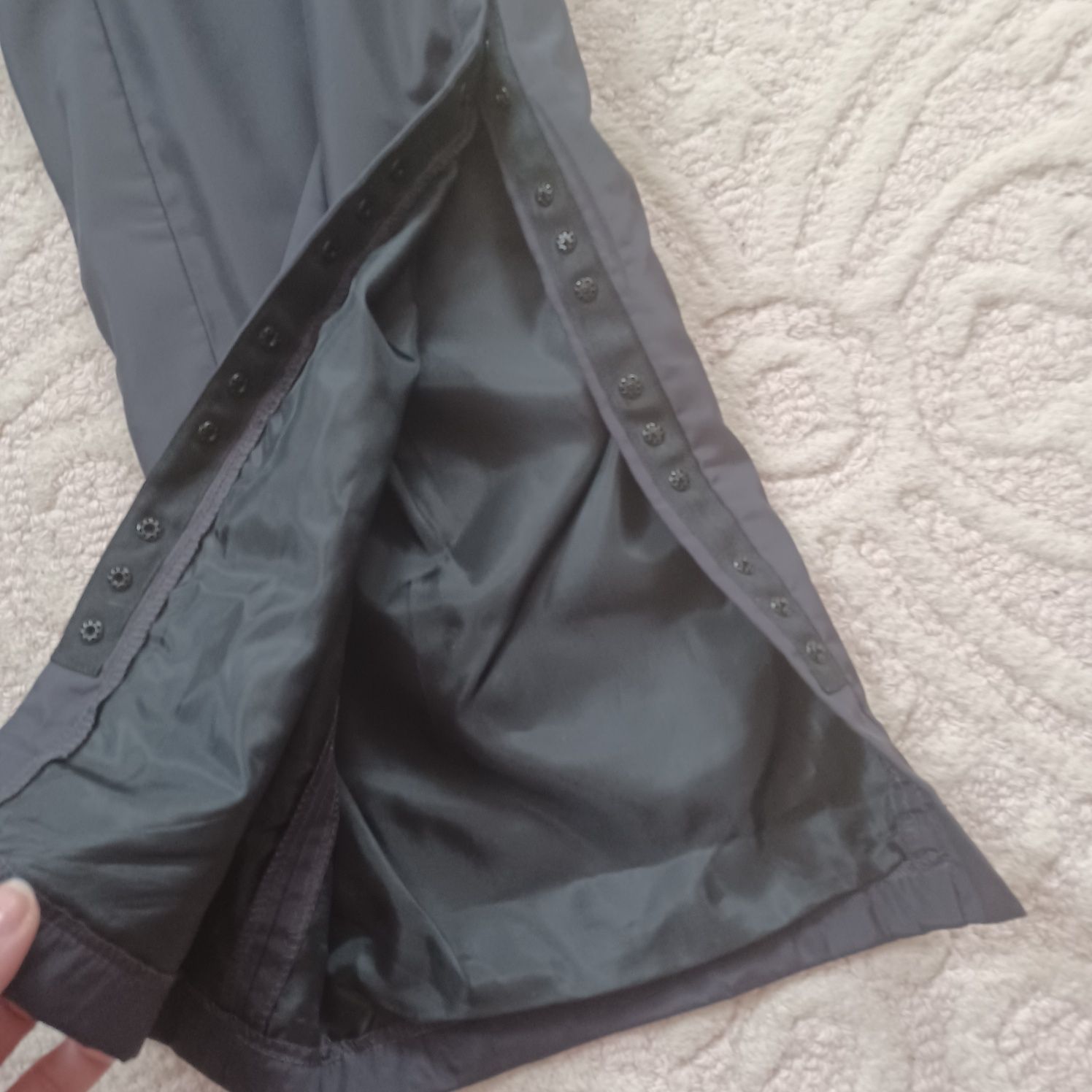 Spodnie firmy Tajfun sport active lekko ocieplane z rozporkami 36/38