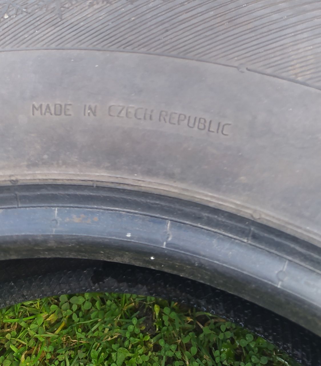 Opona zimowa Barum Polaris 3 225/70 R16