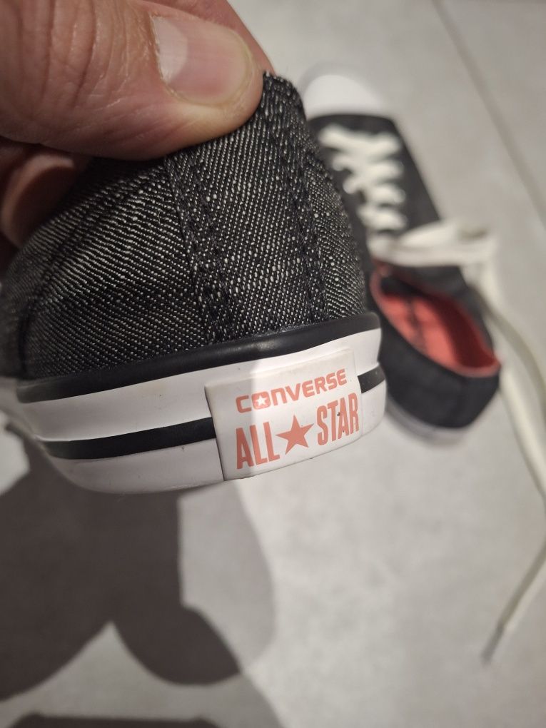 Converse NOWE trampki