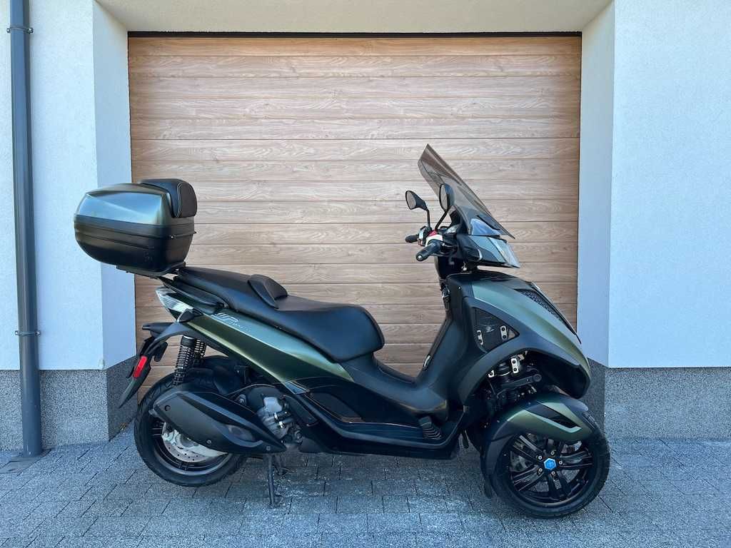 Piekne Piaggio Mp3 300 ie Yourban ++ 2019r ++ Dodatki ++ L5e ++ Kat.B