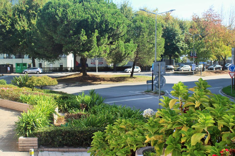 Arrenda-se T3 no centro de Famalicão em Condomínio Fechado com garagem