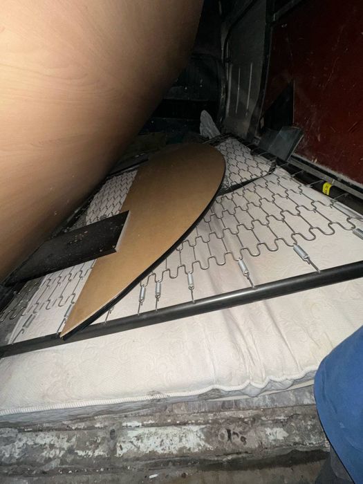 Ліжко двохспальне