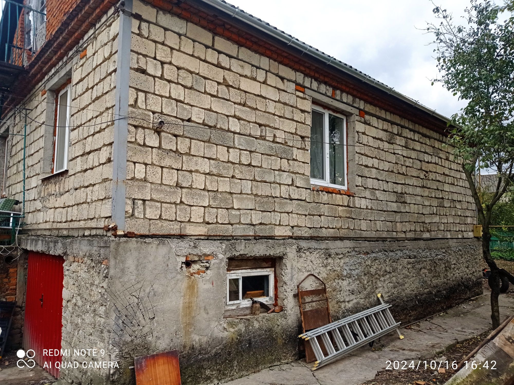Будинок 4к на Довжку