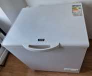 Zamrażalnik Zamrażarka Skrzyniowa Zanussi ZFC21400WA 210 Litrów  A+