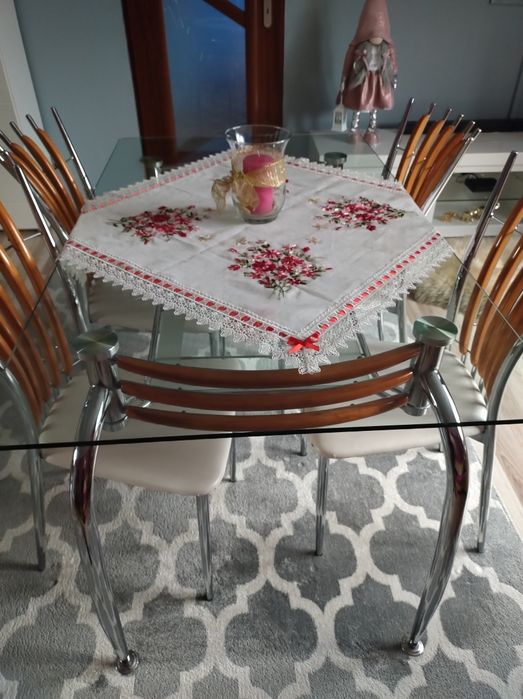 Meble do przedpokoju stołowego