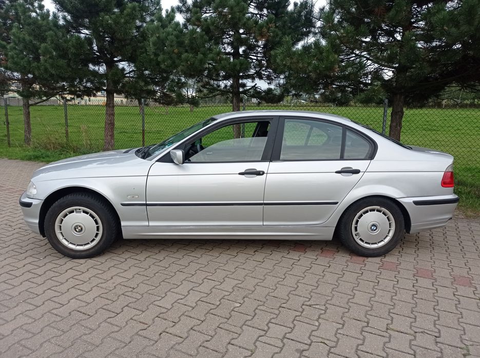 Ładne BMW E-46 Z 2001 Roku 1,9i BDB Stan