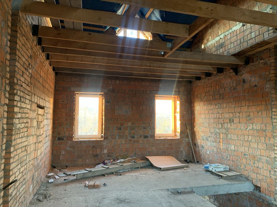 Чудовий таунхаус в Ірпені з вільним плануванням