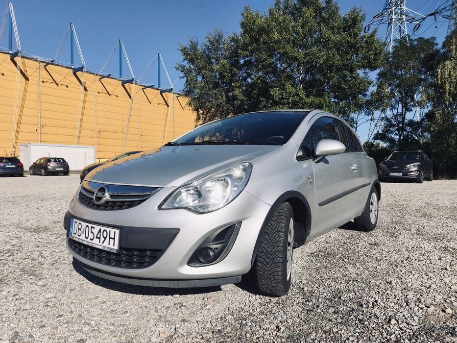 Opel Corsa Opel Corsa D 1.2 wyposażenie premium