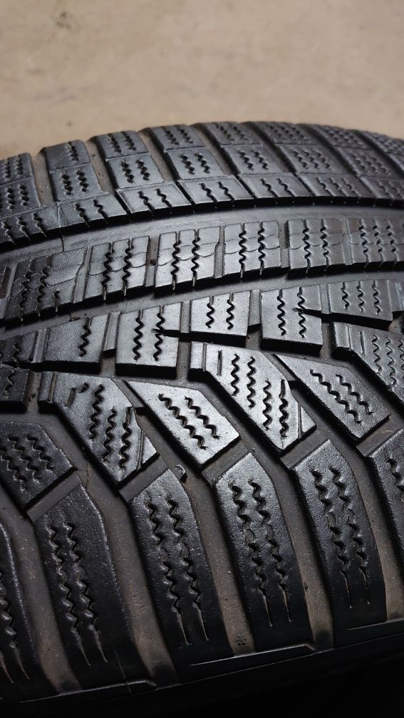 Пара зимних шин Hankook Winter i'cept evo 2 235/55 r18 235 55 18