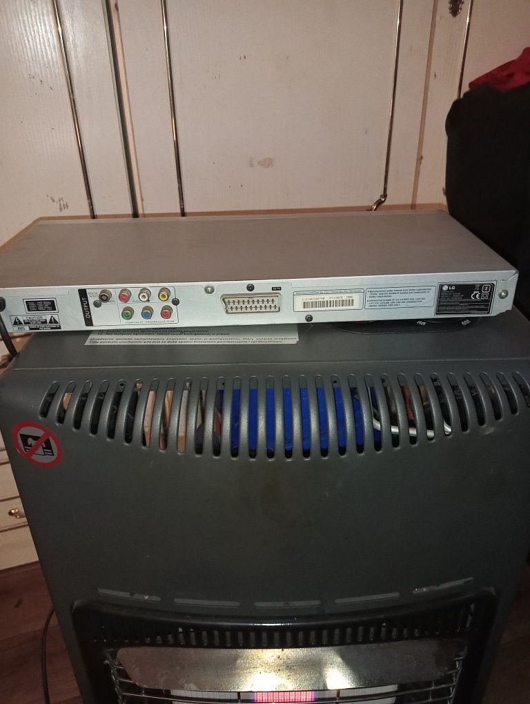 Odtwarzacz dvd LG model DVX286