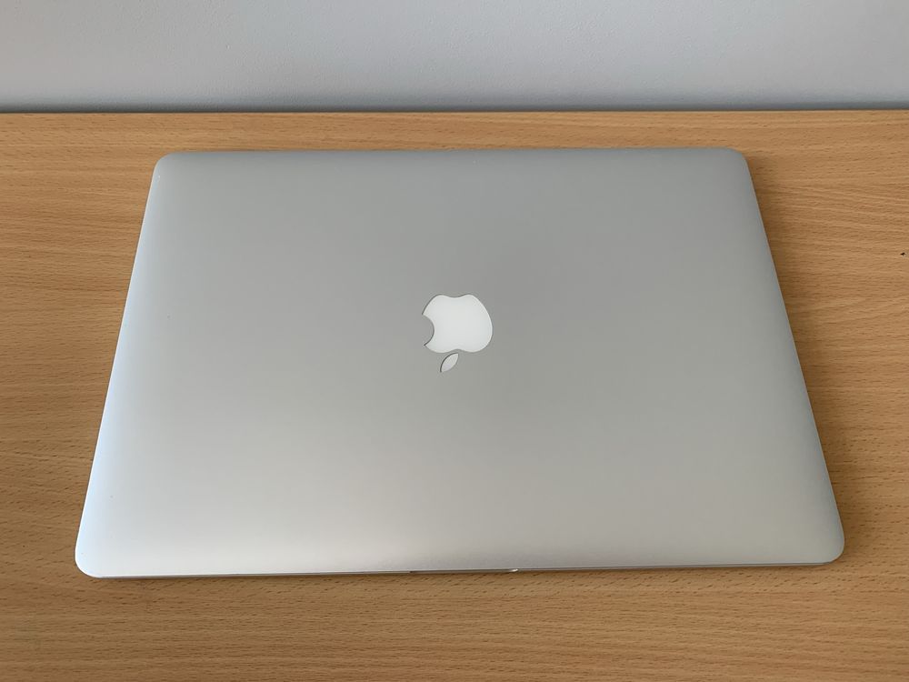 Macbook pro 15 2015 16gb/512gb