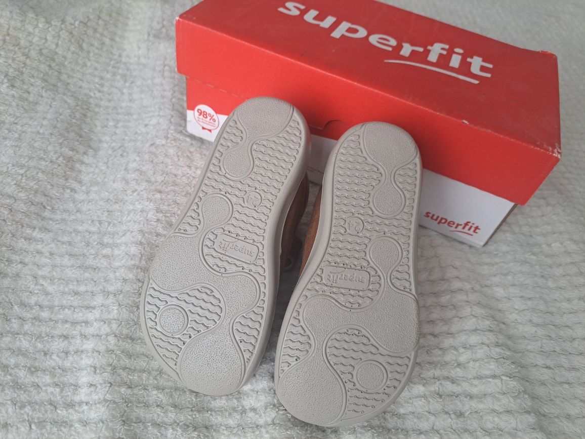 Superfit  trzewiki Gore-Tex rozmiar 24