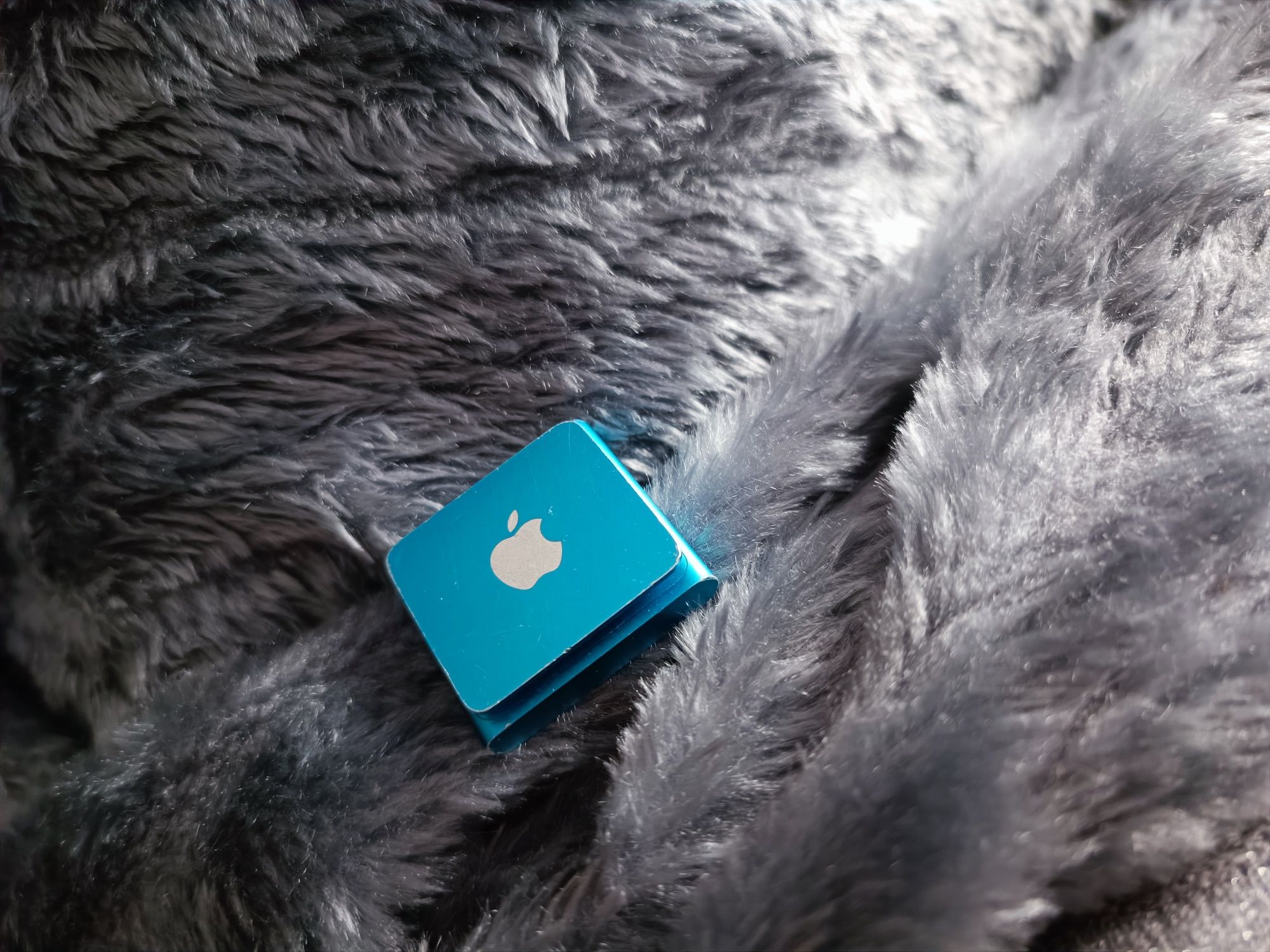 iPod Apple MP3 z kablem lądującym