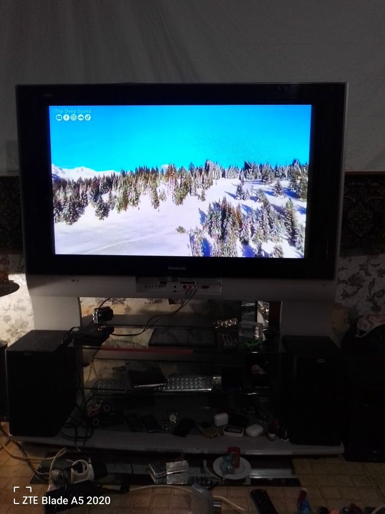 Panasonic 42 продам срочно