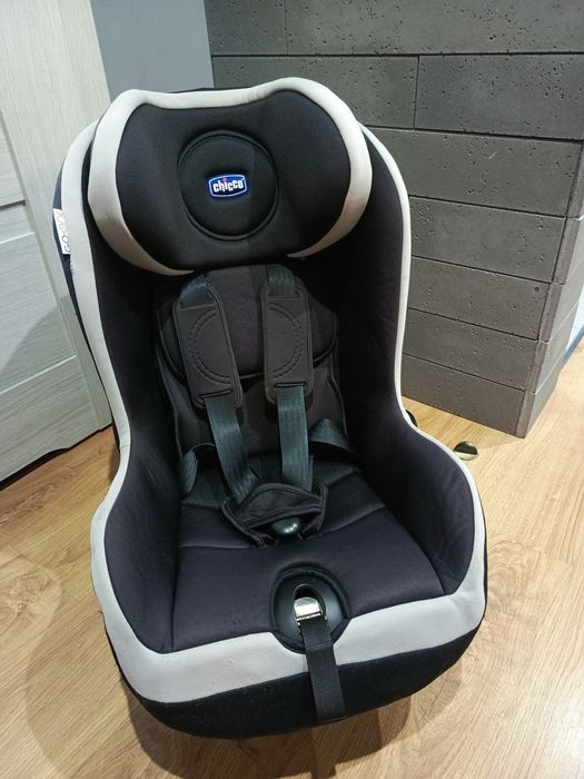 Fotelik samochodowy 9-18 kg