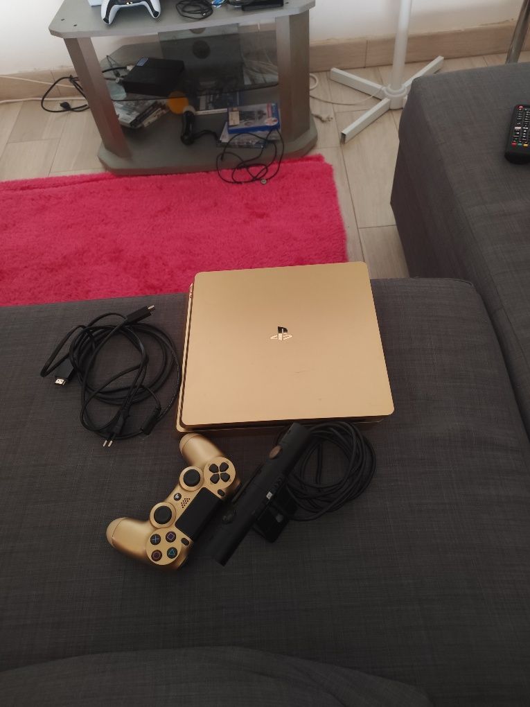 Ps4 Dourada Negociável