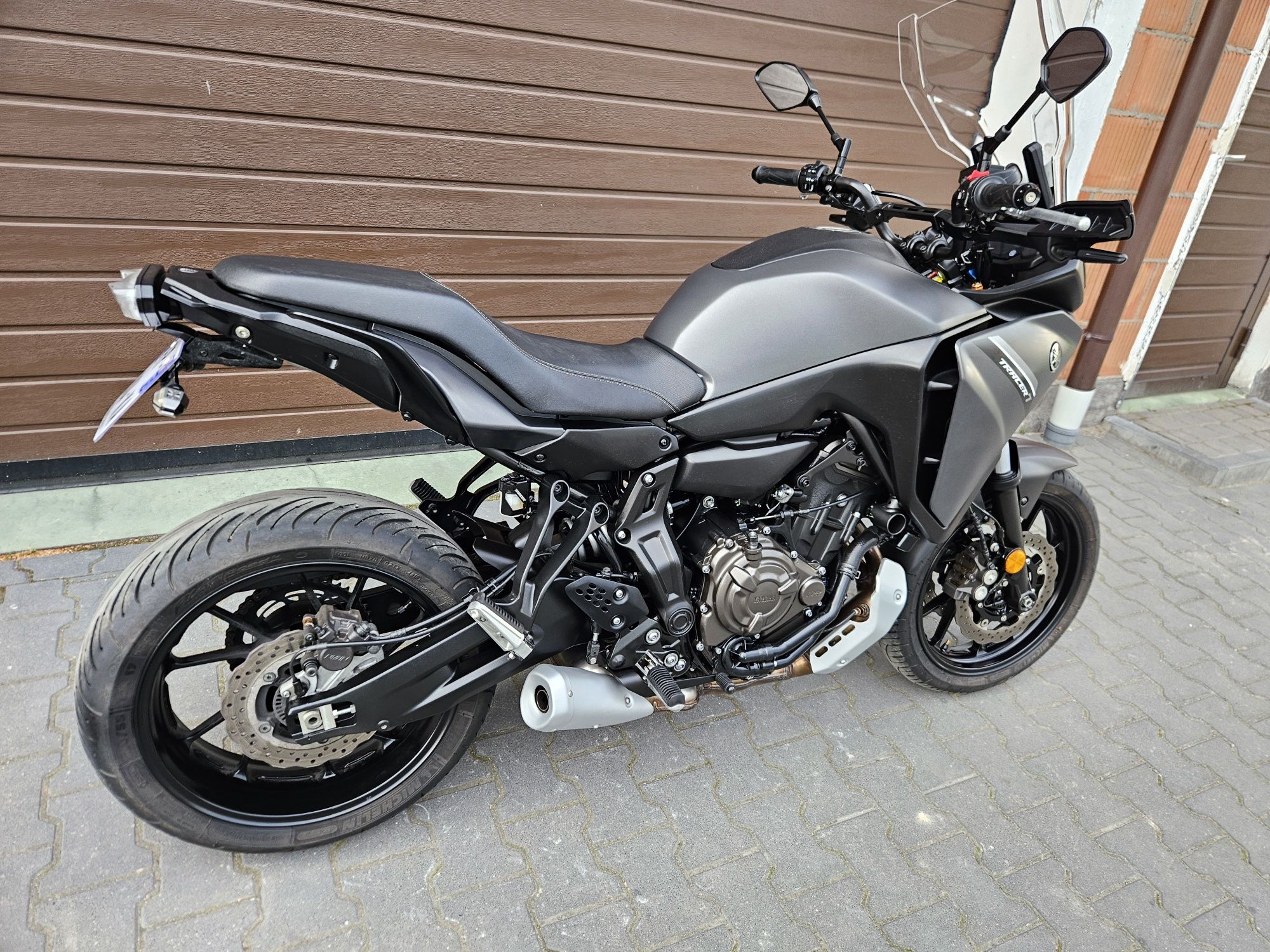 Yamaha MT-07  Tracer 7 -700 / 2020