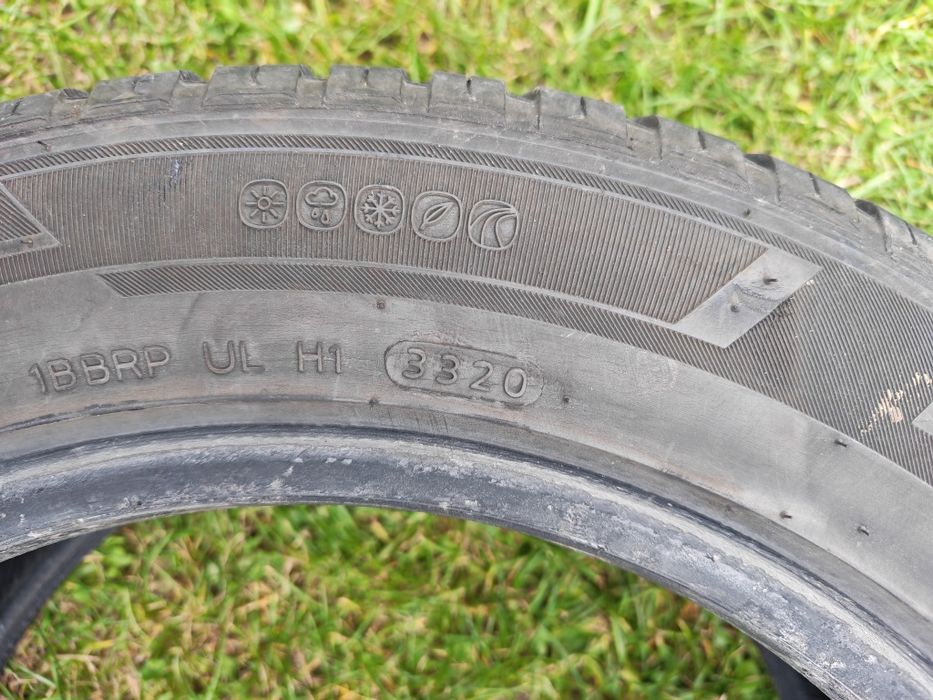 Opony całoroczne Hankook 205/55 R16 94H