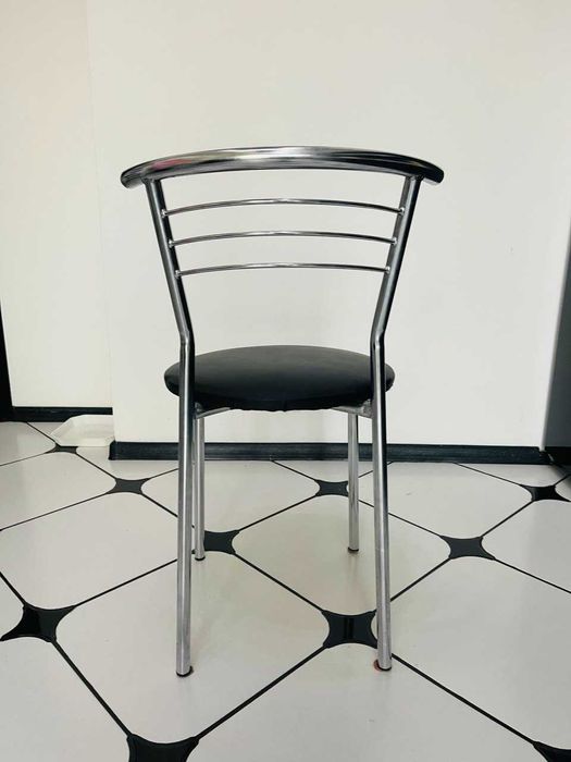 Продам крісла в хорошому стані