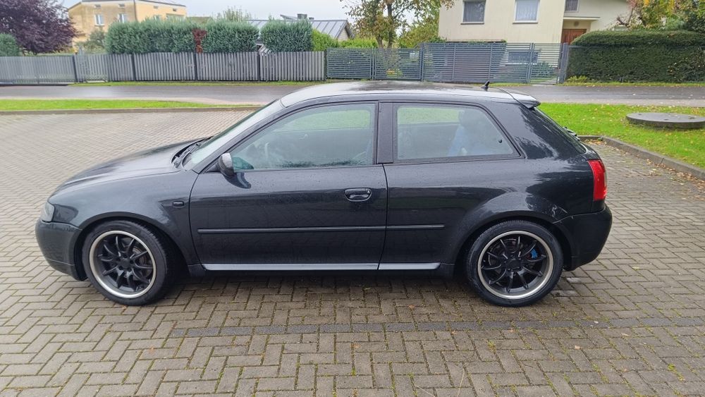 Audi S3 1.8T+LPG 240 HP Quattro 4x4 6 biegów Czarna Ładna