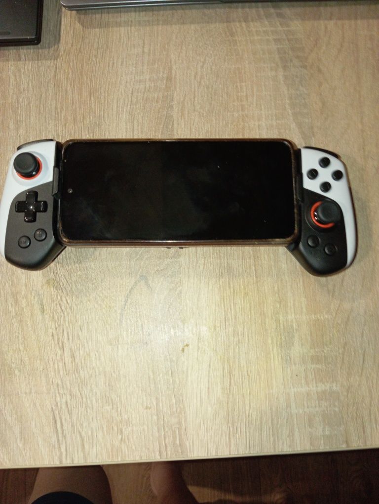 Геймпад для телефону Xbox Wireless Controller