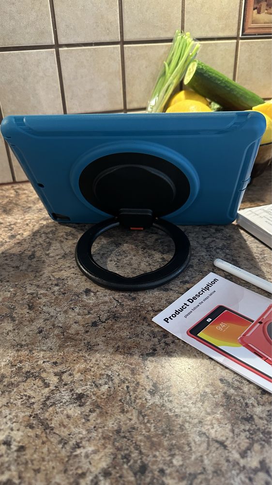 Tablet iPad Apple Retina 10” + nowe etui - cały zestaw