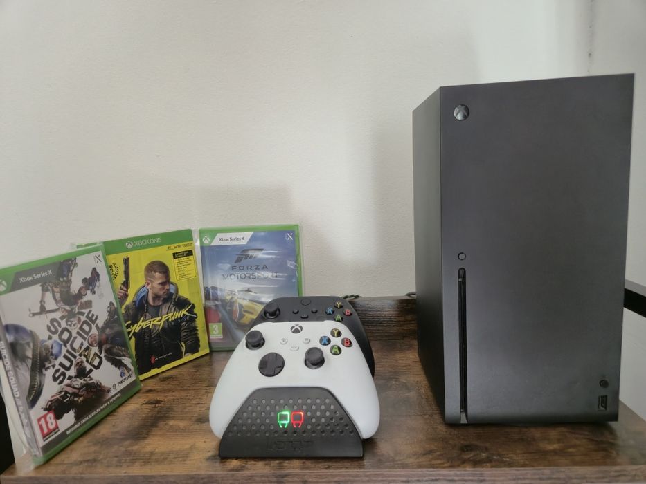 Xbox Series X zestaw 2 pady, ładowarka, 3 gry gwarancja
