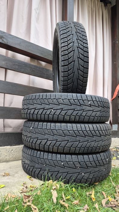 Шини Hankook 
175/70/R14 88 т
Made korea
Рік 23