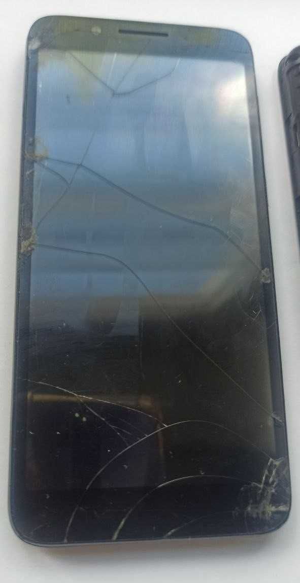 Телефон Alcatel one touch 1016d Nokia Asha 210.2 TCL A502DL